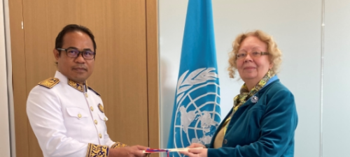 New Permanent Representative of Cambodia Presents Credentials to the Director-General of the United Nations Office at Geneva